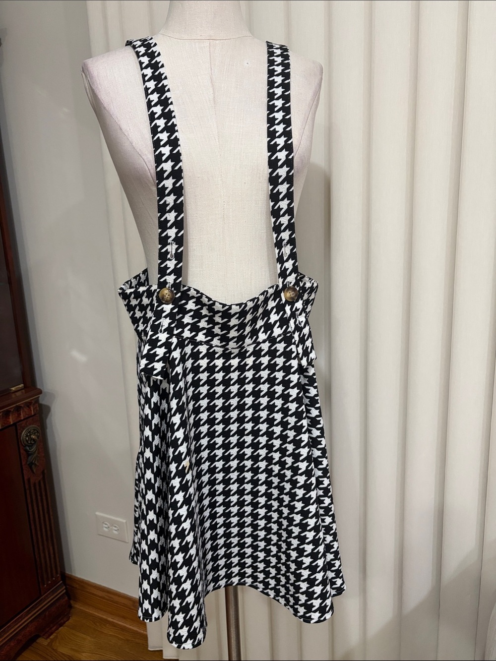 SHEIN Curve Black & White Houndstooth Suspender overall swing Skirt 1XL